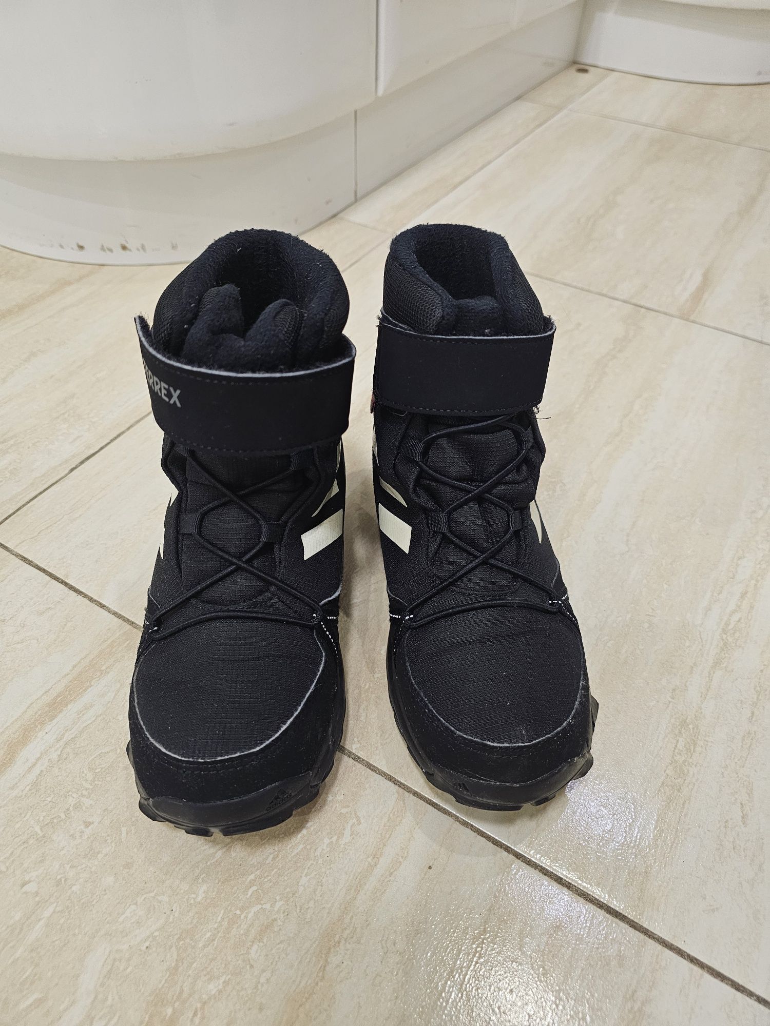Детски ботуши Adidas Terrex