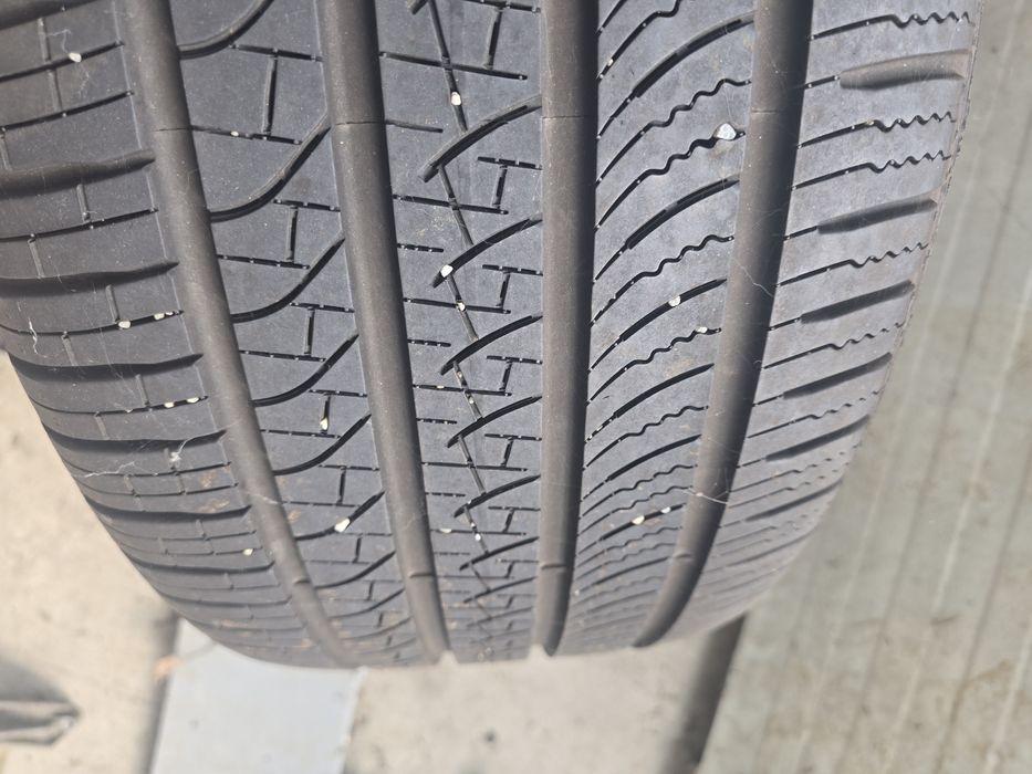 Pirelli 275/45/21 LR,ca nou.
