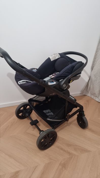 Cărucior Joie Chrome Pebble – ca nou, folosit foarte puțin
