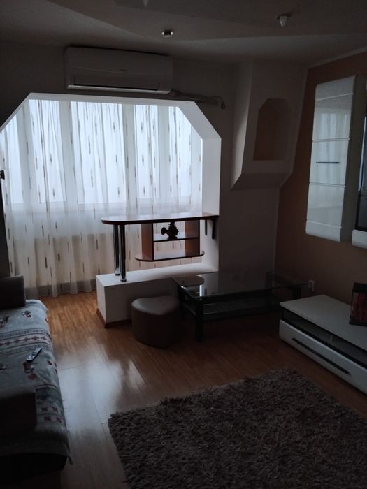 Vand apartament 4 camere !