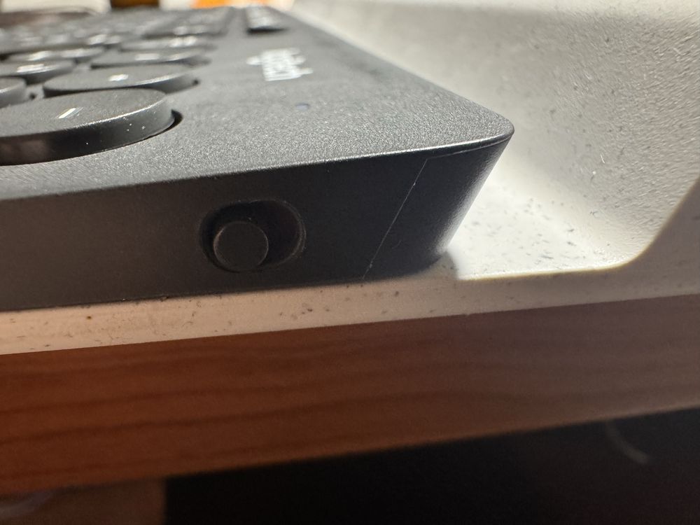 Logitech k780 клавиатура