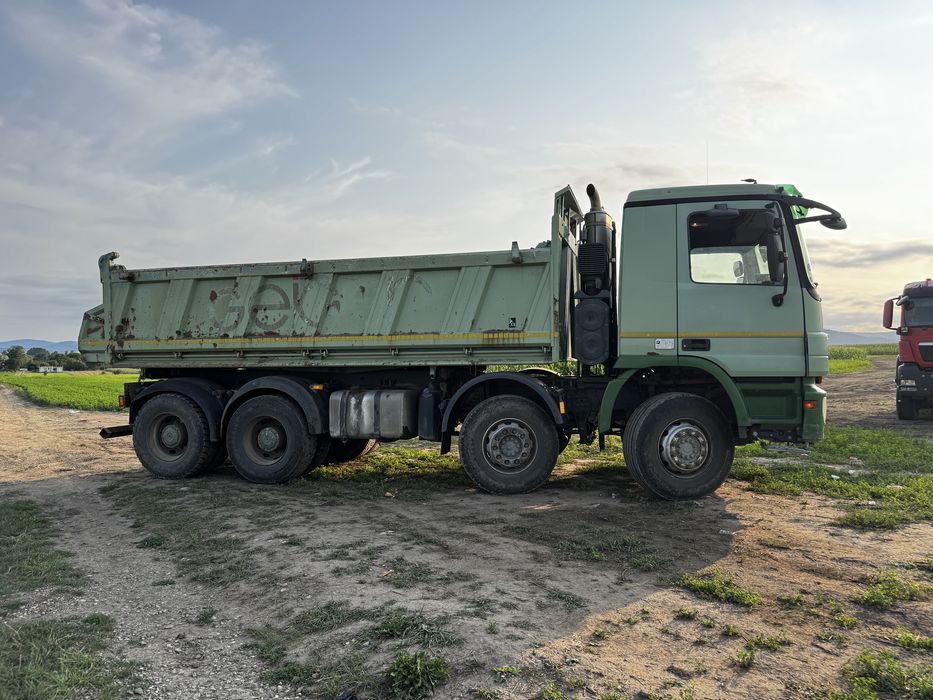 Vand Mercedes Actros 8x4
