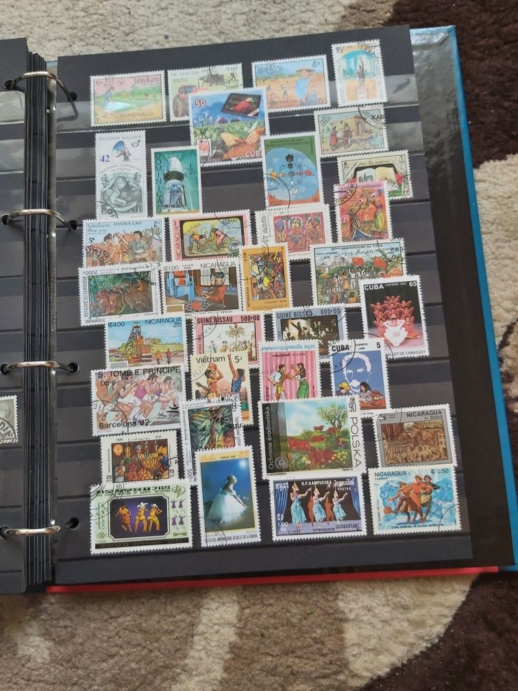 Colectie timbre de la Hachette