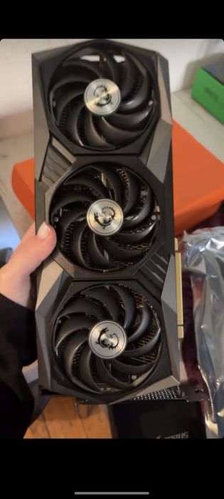 MSI GeForce rtx 3060 Ti gaming X trio 8gd6X