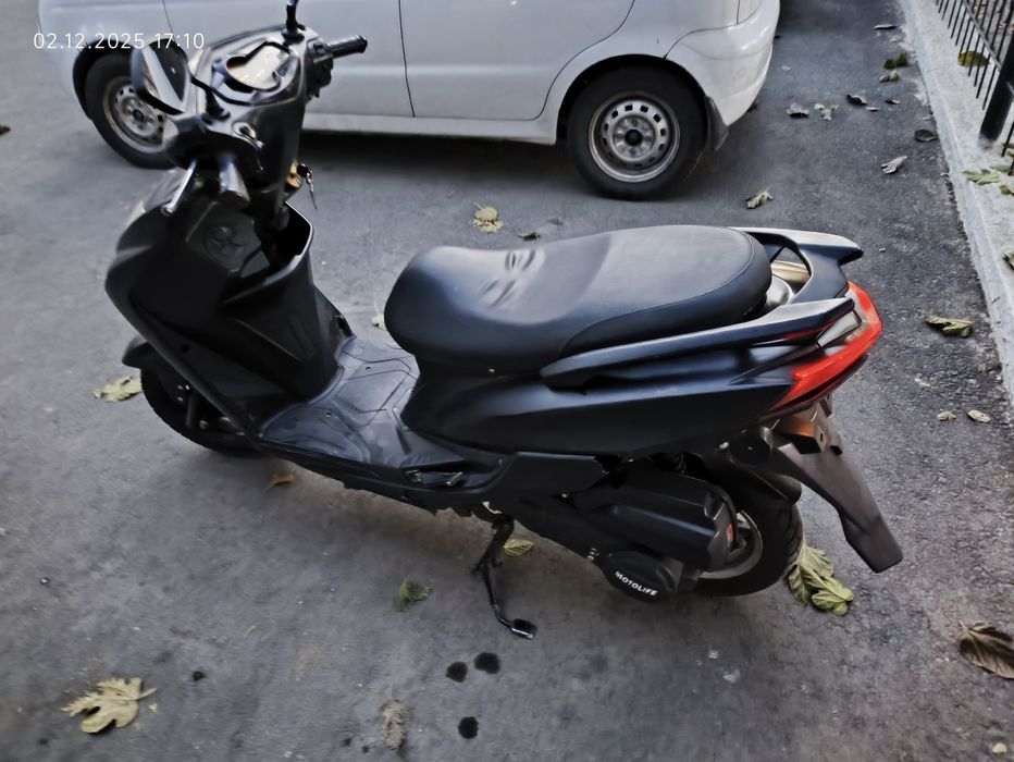 Skuter sotiladi топ