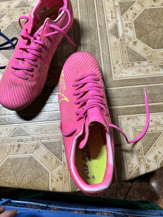 Nike бутонки 42номер