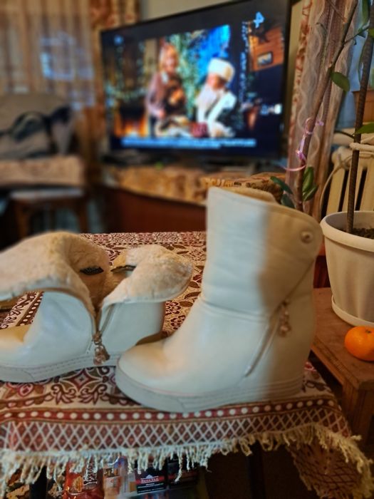 Продам сапоги зимние  женские