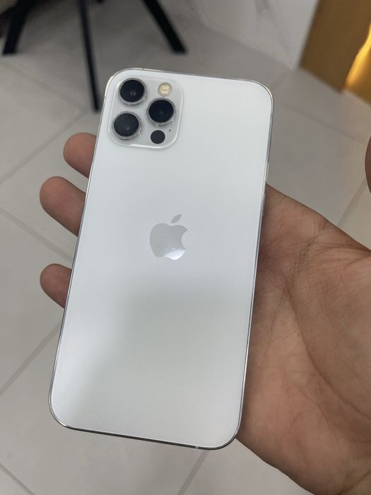Srochna sotiladi Iphone 12 pro 128Gb