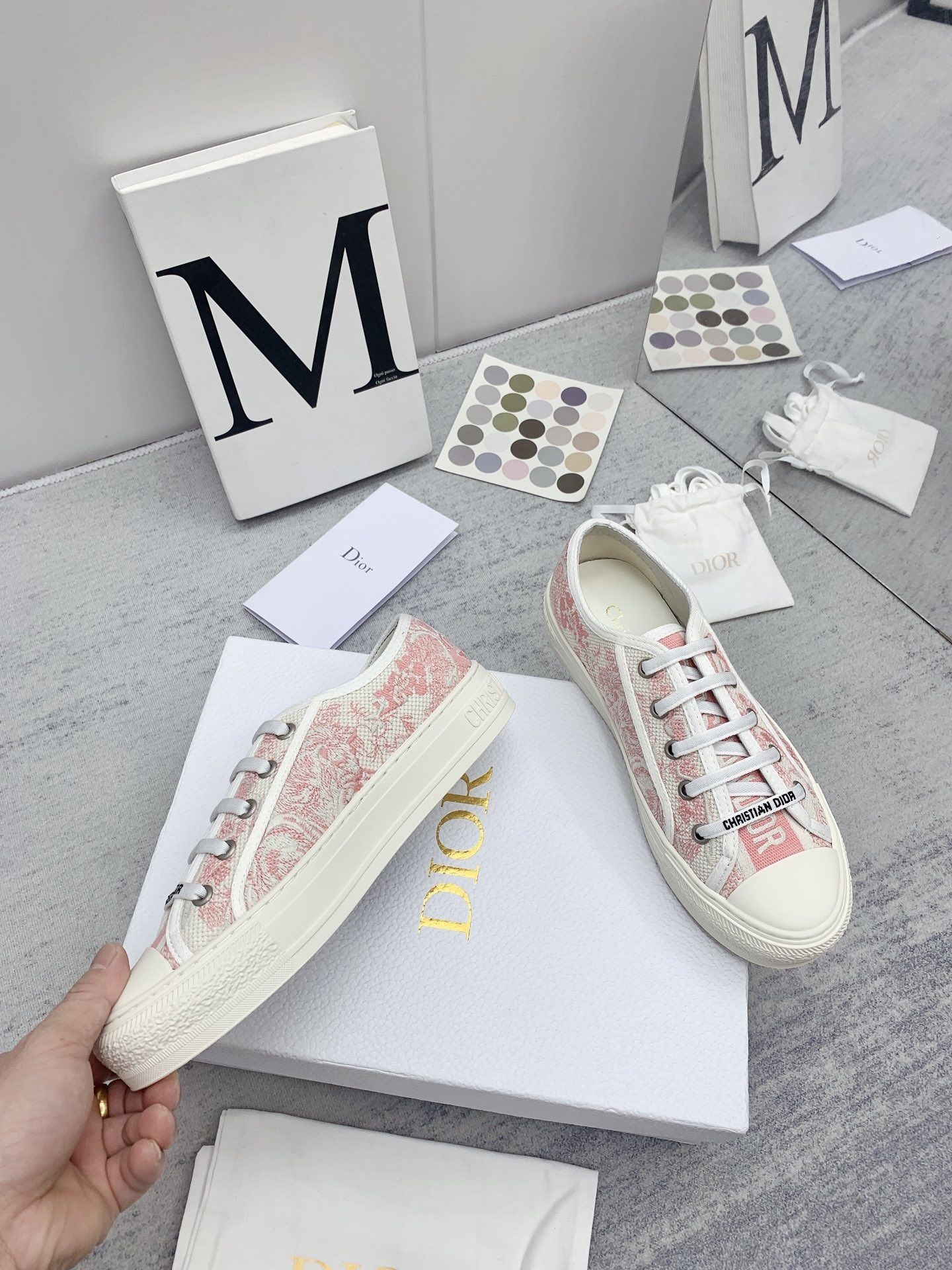 Adidasi tenisi Christian Dior, tip Premium