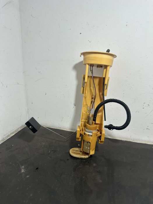 Pompa motorină rezervor BMW X5 E53 3.0 diesel 1184928