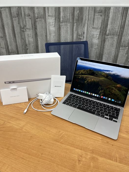 Macbook air 2020,i5,512ssd EAC