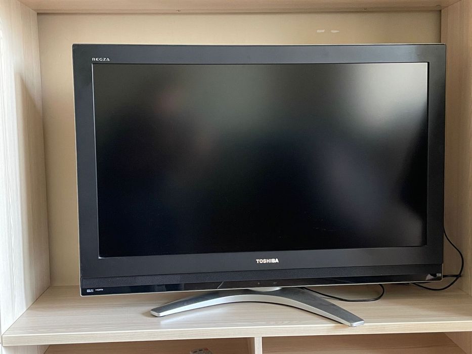 Телевизор тошиба хорошее состояние
