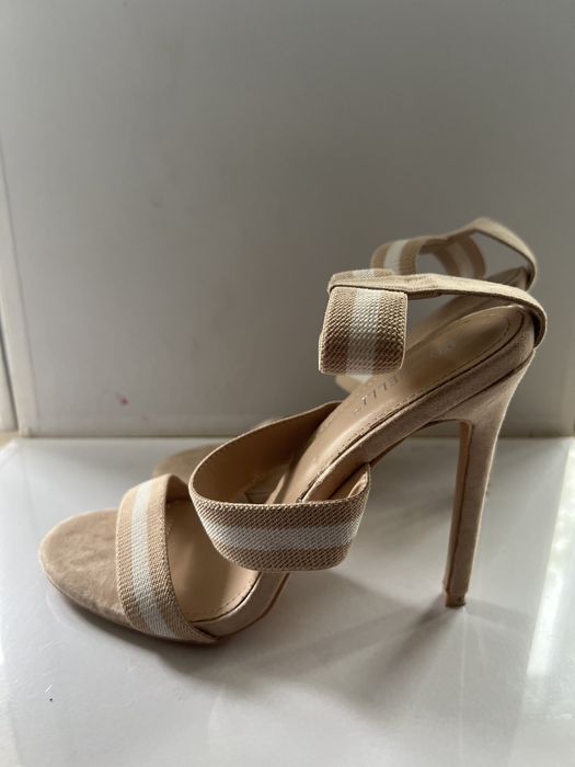 Sandale Botinelli,benzi elastice, marimea 40