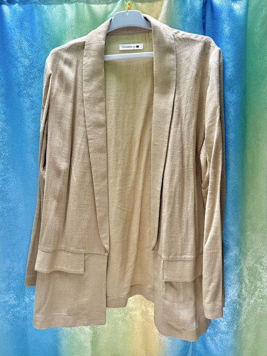 Sacouri noi, cu etichetă- Alb/Bej/Negru