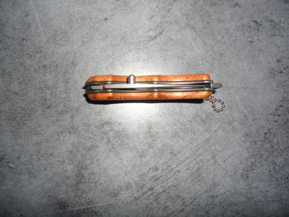 Briceag USA Buck x44, multifunctional, Maner lemn, desfacator bere etc