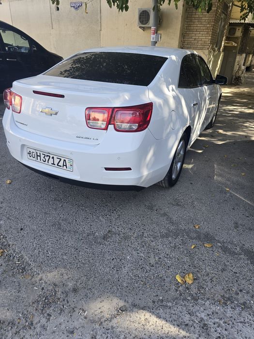 MALIBU 1 sotiladi