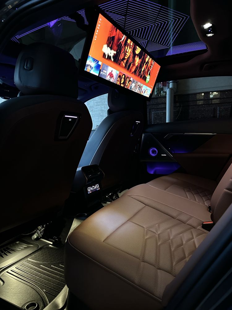 BMW i5 edrive35L full