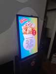Monitor Signage pentru reclama sau rulaj video