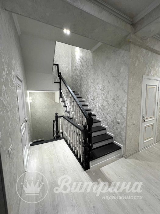 Продаётся 6-комнатный дом на Чоштепе