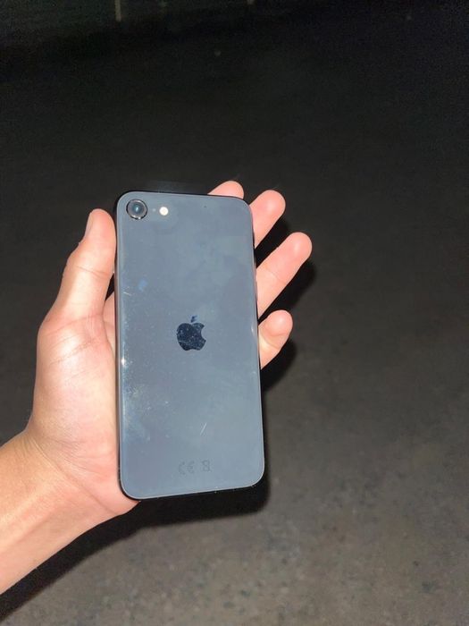 iPhone Se 2022,б/у