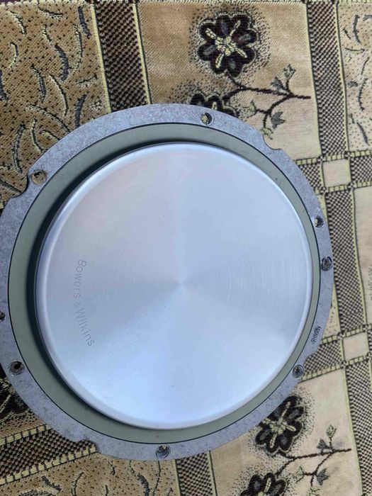 Boxa activa, Boxa Pasiva + Difuzor Subwoofer Bowers & Wilkins