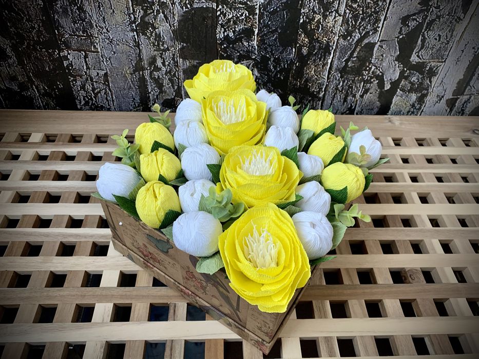 Букети с шоколадови трюфели в кутия