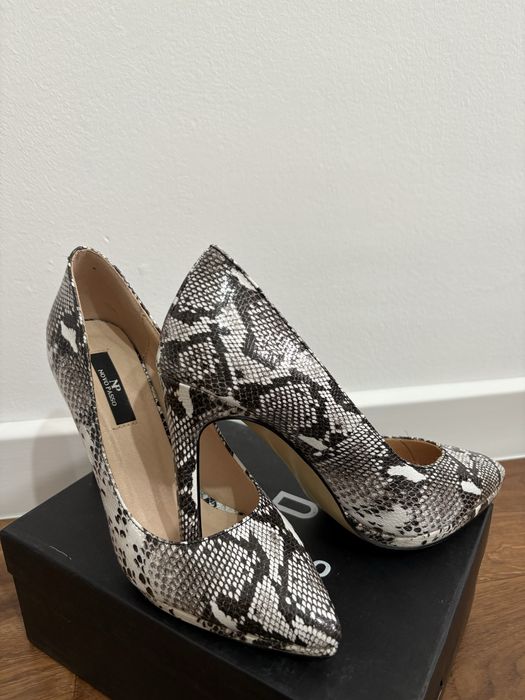 Киілмеген жаңа туфли 37-38рр