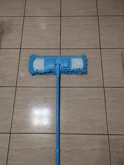 Продам швабру для влажной уборки,новая