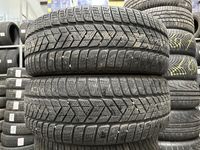 Anvelope 235/65/17 Pirelli