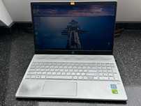 Лаптоп HP Pavilion 15 cs-0006nu