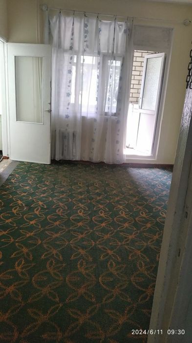 Продаётся 3 ком кв Дубовый Дустлик метро 65 кв м