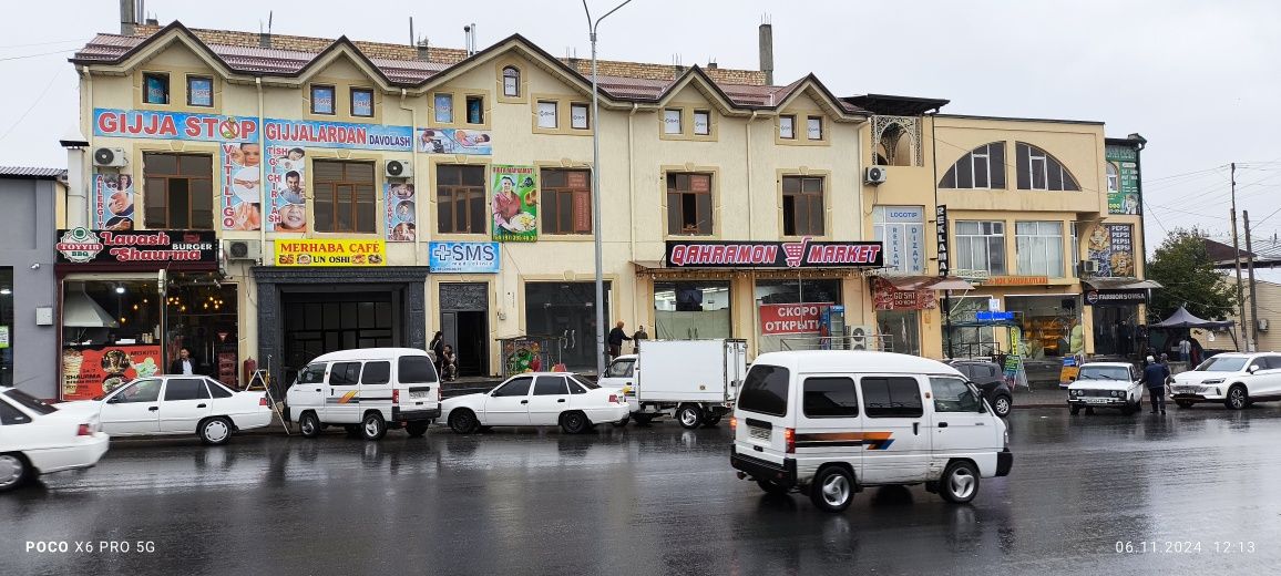 Сдаётся в аренду помещения на 2 этаже, площадью 190м², вдоль дороги.