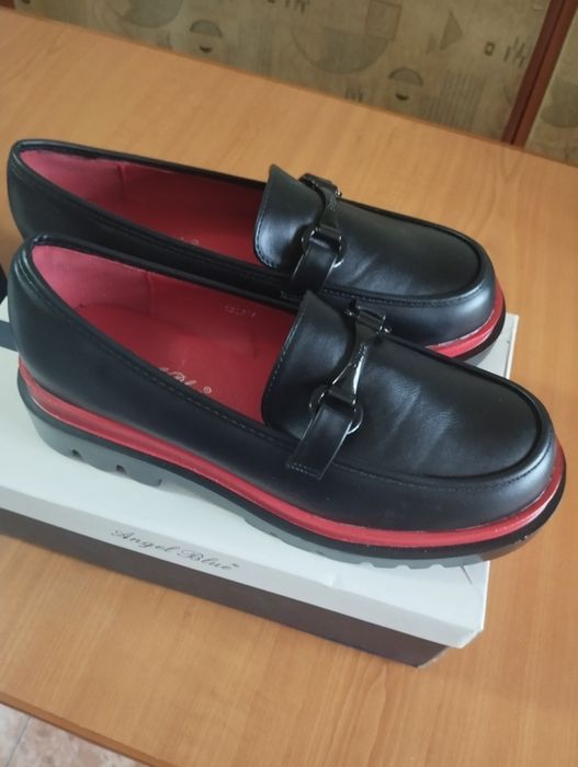 Pantofi de  damă