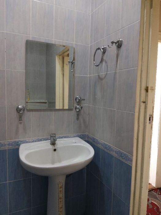 O'rda 2-hona 4-qavatda 48m²bez remont Kvartira Sotiladi