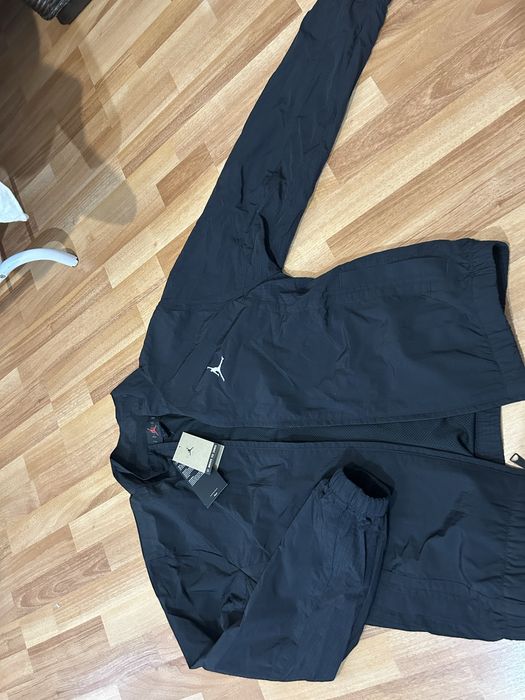 Jacheta Jordan noua cu eticheta