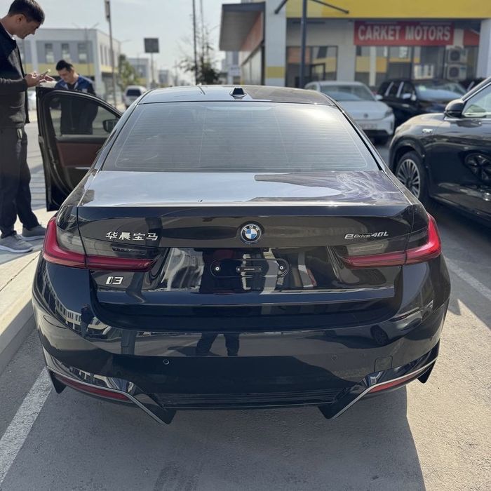 BMW i3 40L 2024 йил