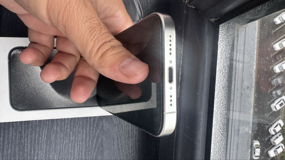 Iphone 15 pro 128 gb white titanium