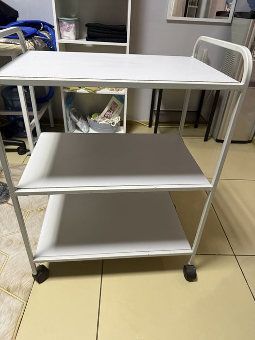 Продам помощник медецинский в хорошем состяние