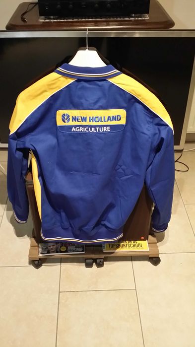 Echipament de protecție NEW HOLLAND