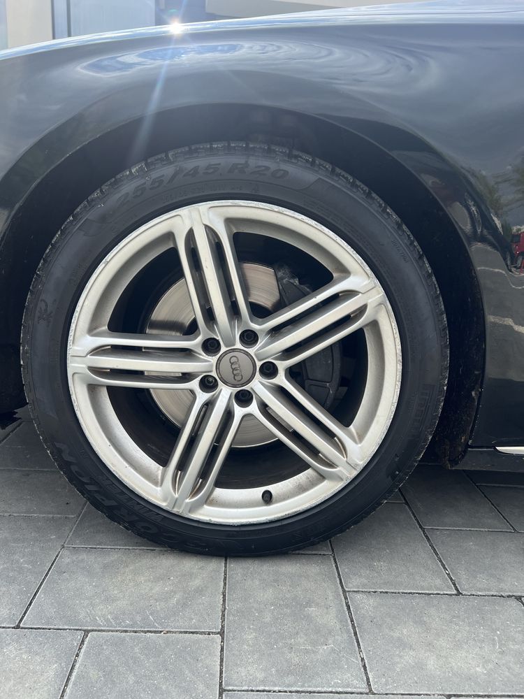 Dezmembrez Audi A8 D4 3.0 tdi Quattro motor CDTA Euro5