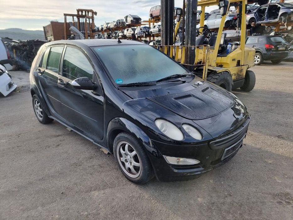 timonerie bara fata armatura capota trager calandru grile ceasuri plansa de bord Smart ForFour motor 1.5dci 68cp dezmembrez