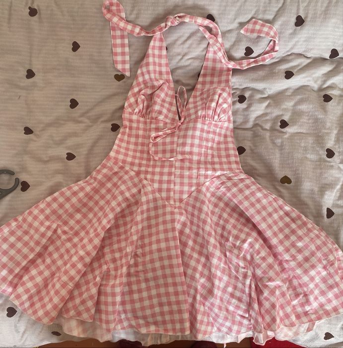 Киілмеген этикетка сымен тур