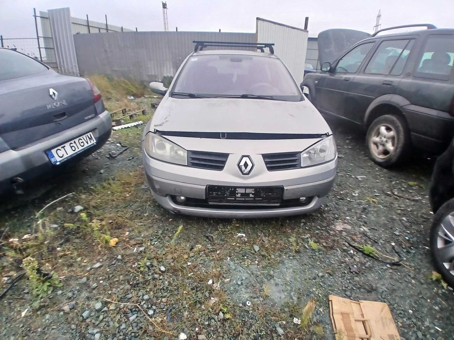 Dezmembrez renault megane 2