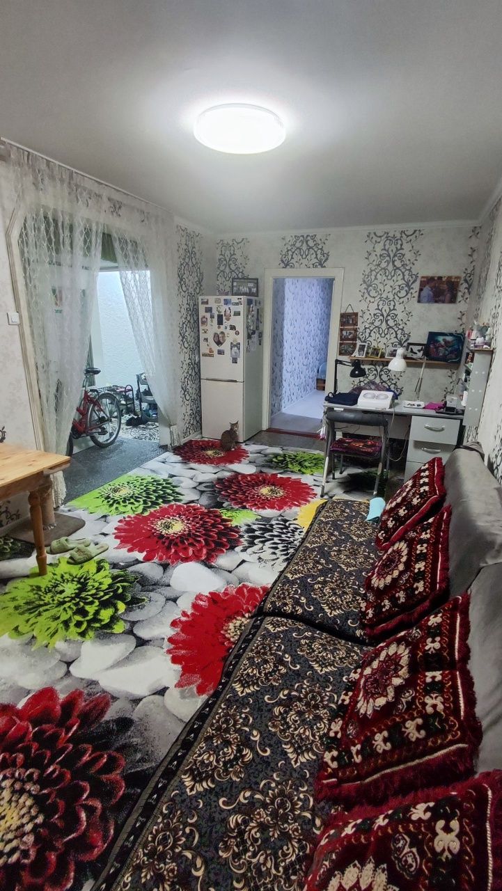 Продается 2х комнатная квартира.
