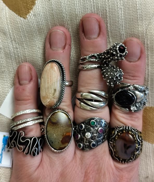 Кольца, серьги, кулоны из серебра
