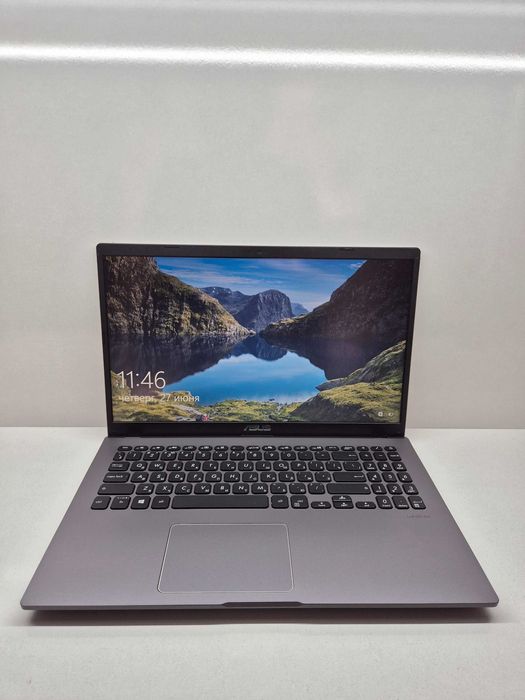 Asus Core i3-8145U  4/256  15.6 Full hd ekran  169$