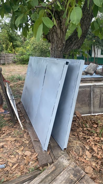 Uși pentru garaj din fier foarte rezistente