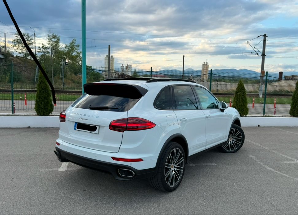 Porsche Cayenne 2016 facelift