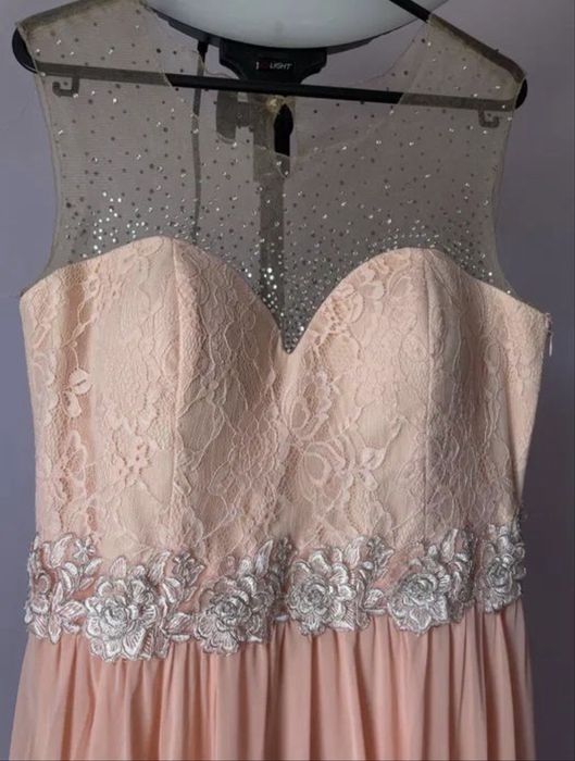 Rochie lungă elegantă