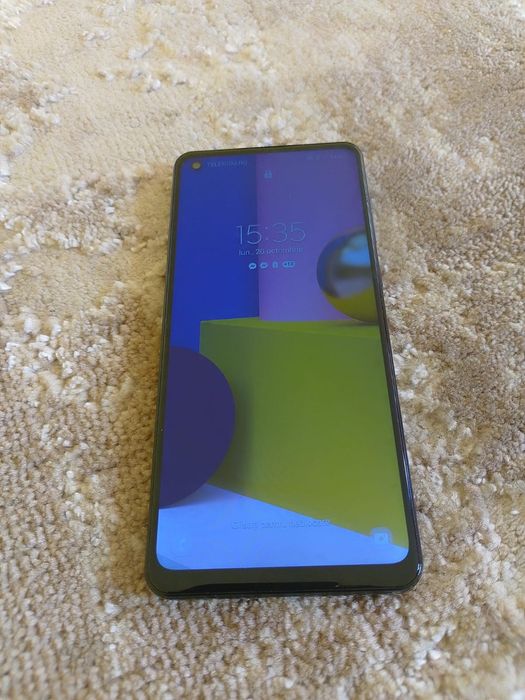 Smartfone Samsung,stare foarte buna!Pret 300 Lei
